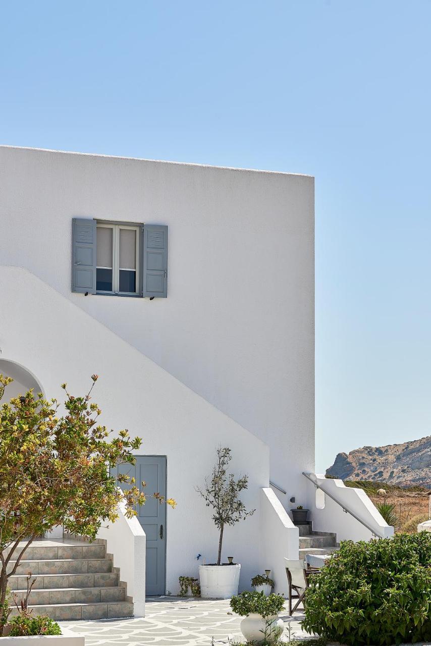 Muses Rooms Milos Provatas Екстер'єр фото
