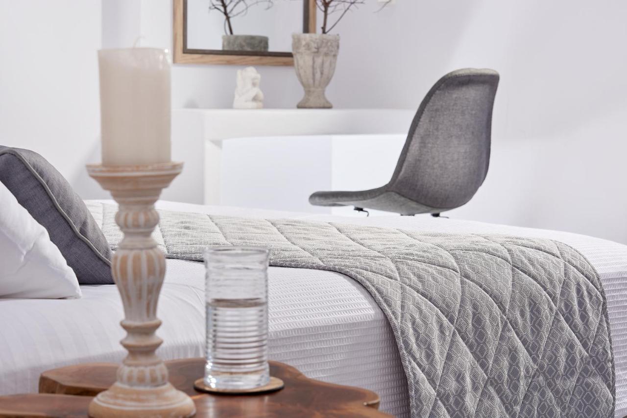 Muses Rooms Milos Provatas Екстер'єр фото